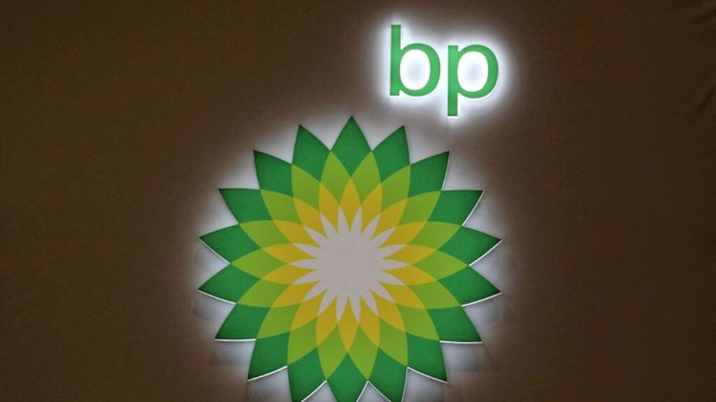 Инвесторы BP хотят, чтобы нефтяную компанию возглавил гендир BAE