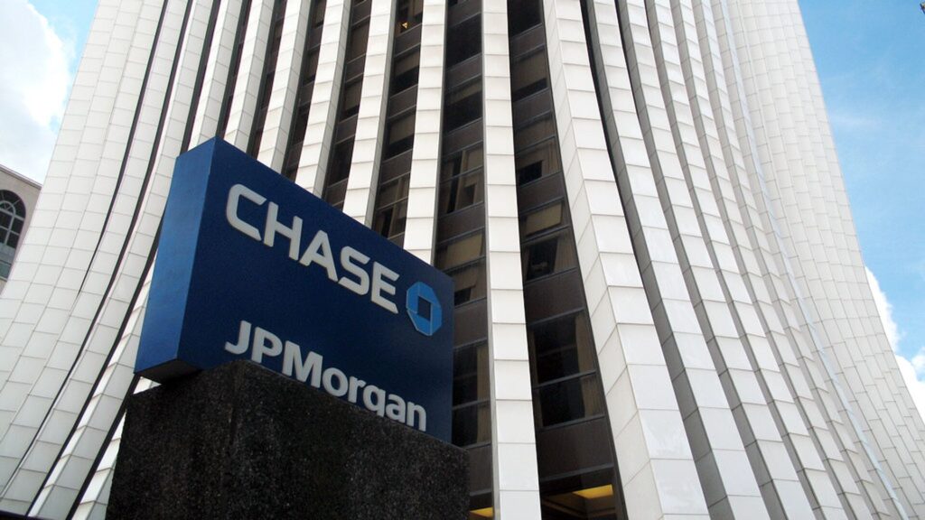 JPMorgan повышает рейтинг до покупать, Wells Fargo получает справедливую оценку_bizmedia.kz