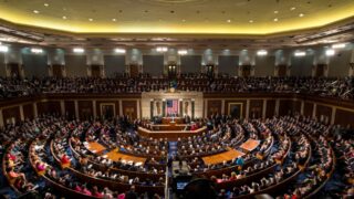 Принят законопроект о налоговых льготах на 78 миллиардов долларов в Палате представителей Конгресса США