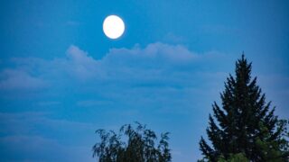 Тайна сжатия луны: ученые выражают опасения