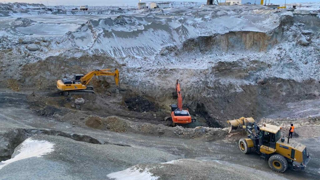 Трагедия на руднике "Майкаинзолото": из воронки было удалено более 150 тысяч кубометров грунта