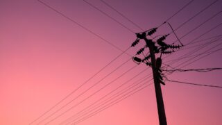 Тарифы на электричество для бизнеса снизили в Казахстане