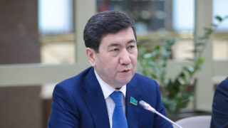 Кошанов поговорил с Володиным о резких заявлениях российских депутатов о Казахстане