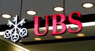 Генеральный директор UBS представил стратегию роста после приобретения Credit Suisse