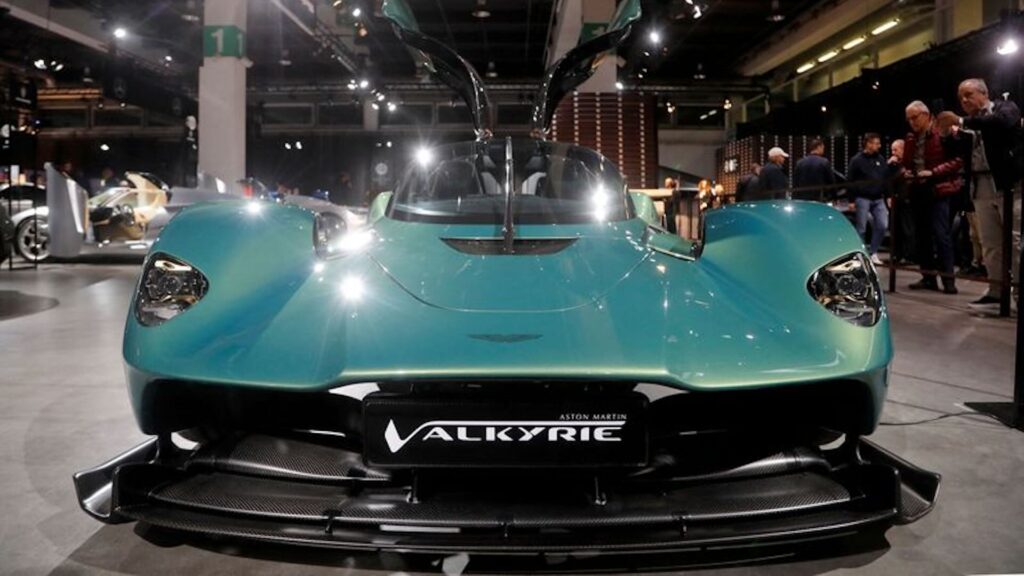 Годовые убытки Aston Martin сократились - цены достигли рекордного уровня