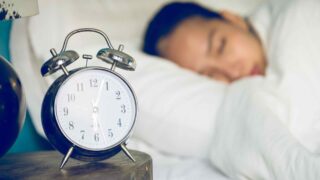 Из-за чего происходит расстройство сна: названы самые частые причины