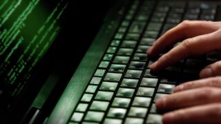 Казахстанские пользователи сетей и сотовых операторов оказались под угрозой