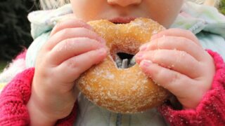 Найдена связь хорошего аппетита в детстве и психические проблемы впоследствии