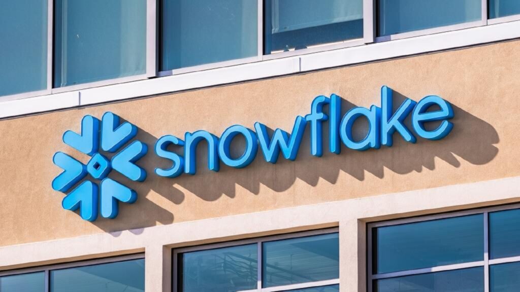 Needham увеличивает целевую цену акций Snowflake до 5_bizmedia.kz