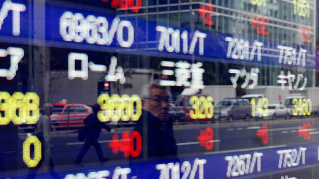 Новые рекорды для Nikkei, а Гонконг неуклюже вступает в праздничный перерыв