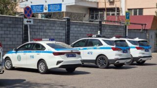 Дорожный конфликт в Алматы попал на видео: арестован мужчина