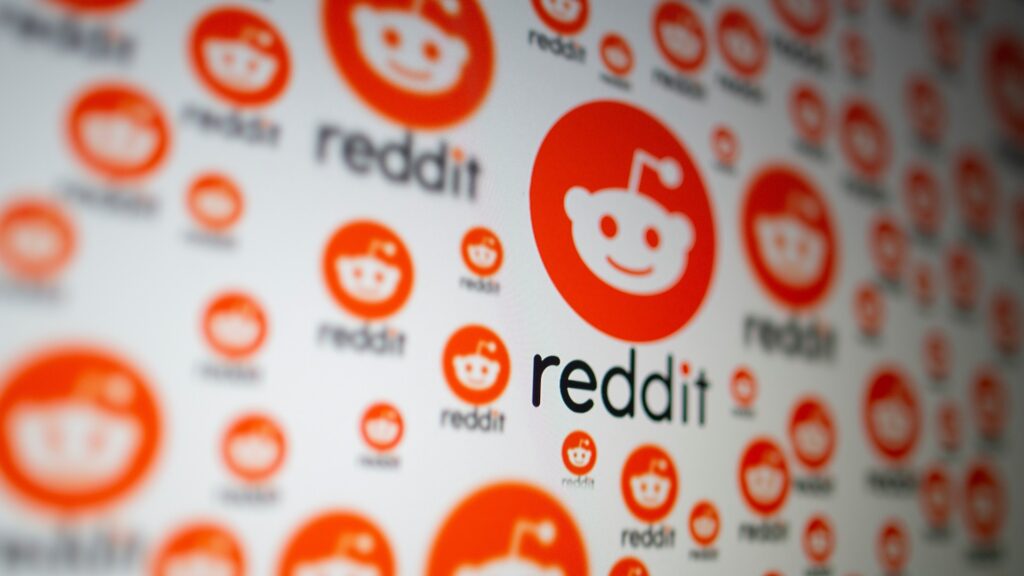 Reddit заключила сделку с Google по лицензированию ИИ-контента