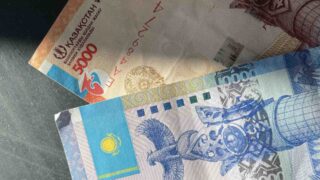 Сколько денег в месяц тратят казахстанцы на коммунальные услуги: рейтинг по 20 городам
