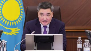 В Казахстане государство обеспечит жильем жителей затопленных дач