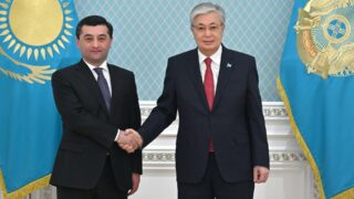 Токаев указывает на важность укрепления взаимоотношений с Узбекистаном