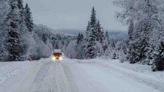 Возобновлено движение на трассах в некоторых областях Казахстана