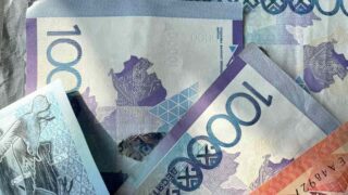 Казахстанцы больше не будут платить лишние деньги за просроченные штрафы