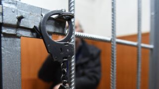 В Алматинской области заместитель начальника колонии подозревается в получении взятки