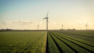 Великобритания предлагает РК развивать проекты в области возобновляемой энергетики
