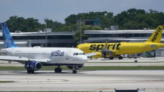 JetBlue и Spirit Airlines отменили слияние в $3,8 млрд из-за препятствий со стороны антимонопольного ведомства