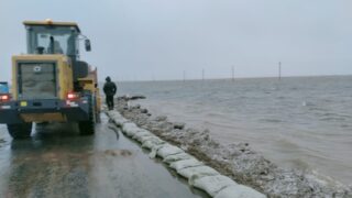 Какие дороги подтопило и закрыты в Казахстане из-за паводков 28 марта