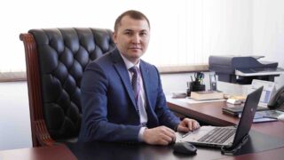 Наурызбаев покинул пост главы авиакомпании QAZAQ AIR