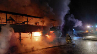 Пассажирский автобус полностью сгорел в Жамбылской области