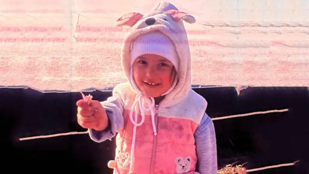 Пропавшая 17 марта трехлетняя девочка