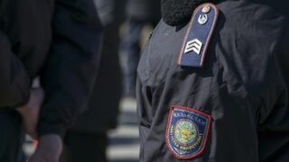 Как полицейских ловят на сбыте наркотиков в Казахстане?