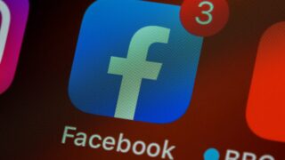 Произошел глобальный сбой Facebook и Instagram