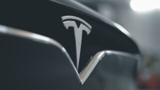 Китайские автопроизводители избегают ошибок Tesla в Европе