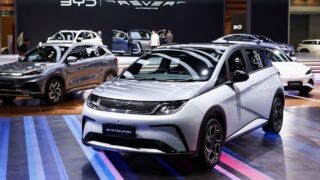 BYD может потерять лидера продаж электромобилей после снижения продаж в 1 квартале