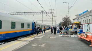 Из Сианя в Алматы запустят пассажирский поезд