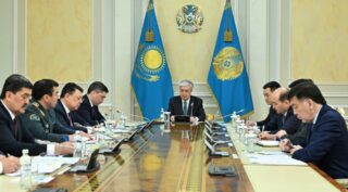 Не повышать цены на продукты, плохая работа Министерства: Токаев провел заседание Республиканского штаба