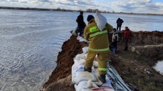 Правительство Казахстана придумало меры поддержки пострадавших от паводков