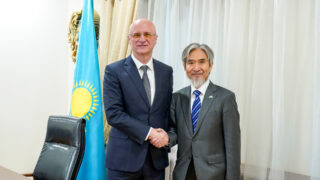 Прошла встреча Романа Скляра с японским послом в Казахстане