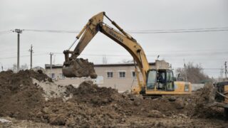 В СКО вокруг насосной станции, обеспечивающей Петропавловск водой, построили дамбу