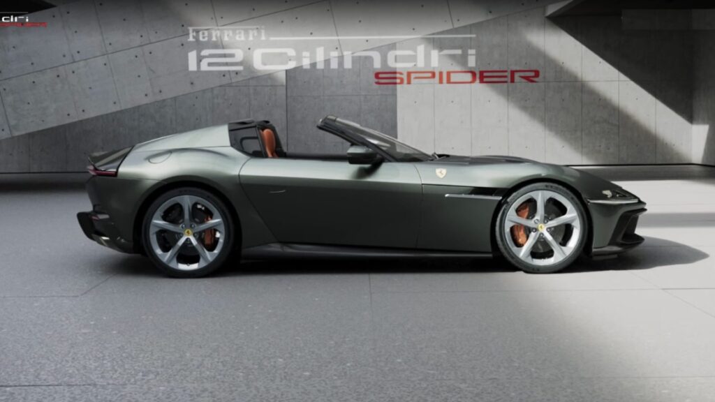 Вид на Ferrari 12Cilindri Spider с правого бока