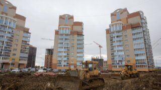 Семьям казахстанцев, погибших при исполнении служебных обязанностей, будут выделяться квартиры
