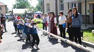 Этнолагерь и спортивные игры: как отдыхают летом алматинские школьники