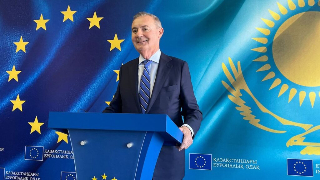 Международный специальный посланник ЕС по санкциям Дэвид О'Салливан