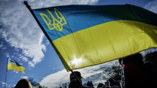 Кыргызстан не будет участвовать в украинском саммите мира