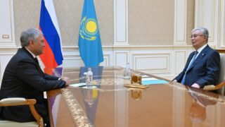 Токаев встретился с Вячеславом Володиным, председателем Госдумы России