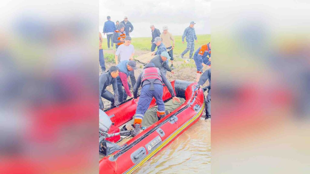 Спасатели нашли тело утонувшей девочки