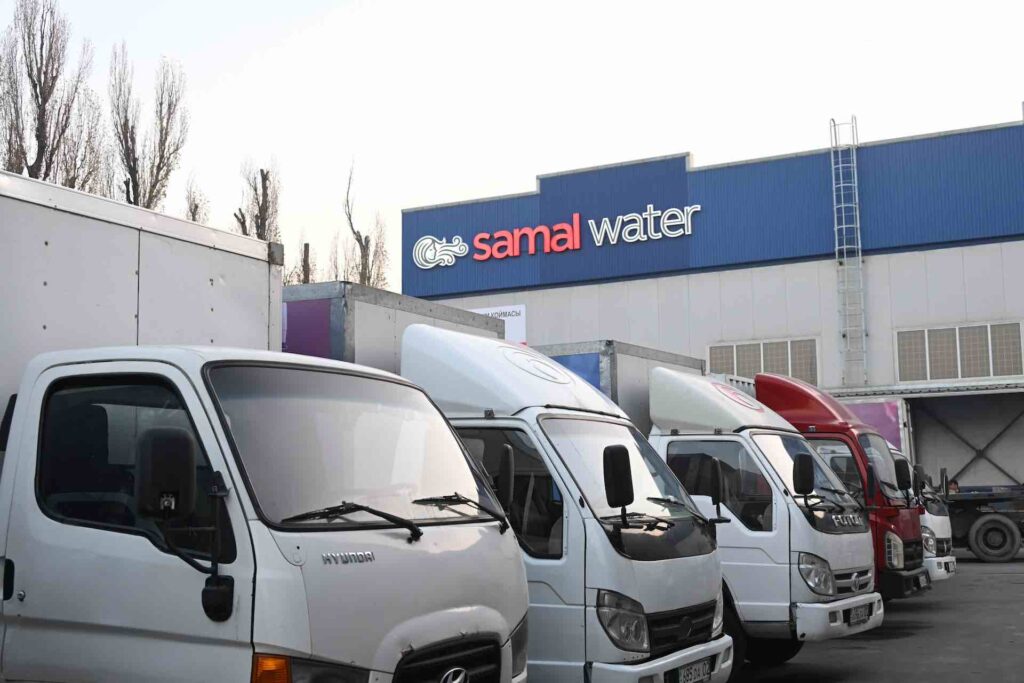 Ерболат Досаев посетил новый завод «Samal Water»