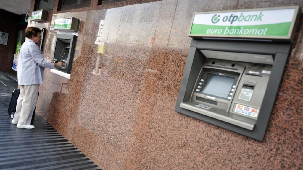 Венгерский OTP Bank может открыть филиалы в Казахстане