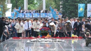 В Алматы отпраздновали 80-ю годовщину Победы в Великой Отечественной войне