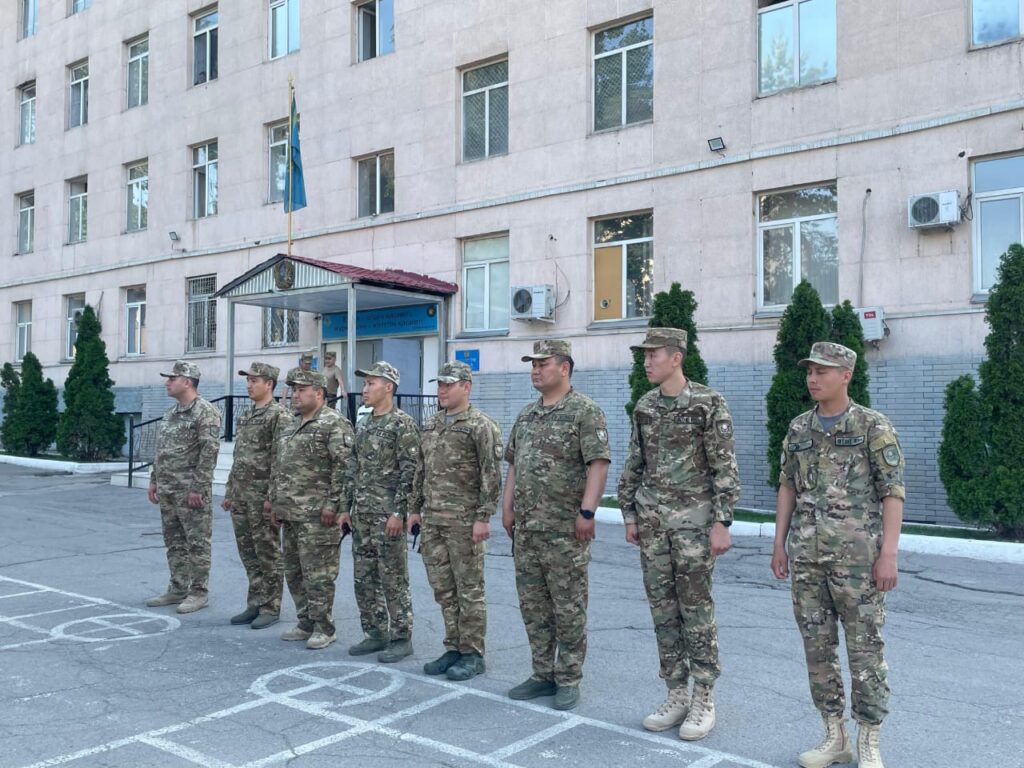 Иллюстрация — Новые защитники Родины: в воинские части Национальной гвардии прибыли новобранцы из Актау и Павлодарской области