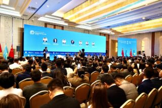 Форум Power Central Asia + China запускает стратегические проекты в нефтегазохимии и «зеленой» энергетике