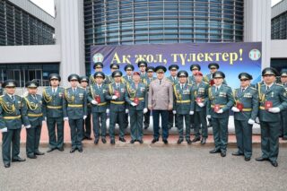 19 офицеров-гвардейцев выпустились из Национального университета обороны Республики Казахстан